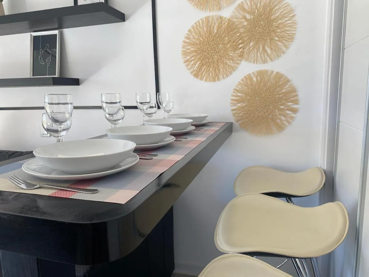 Modern Sea View Studio In Benal Beach Benalmádena Apartamento